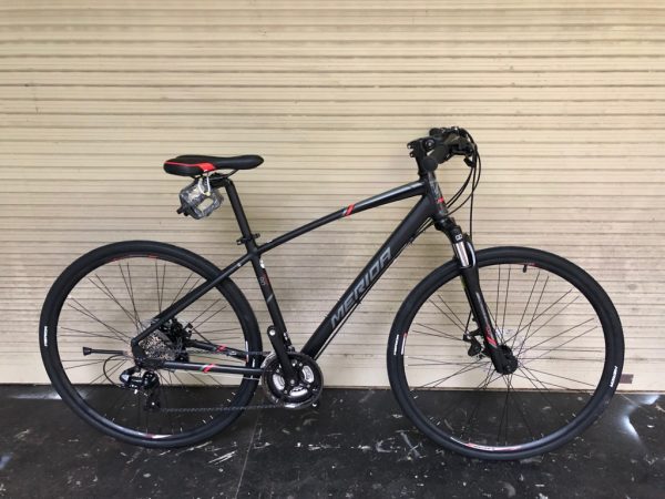 Xe đạp touring Merida Crossway 90