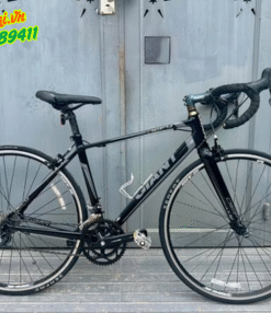 Road Giant Defy, khung nhôm