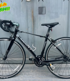 Road Giant Defy, khung nhôm