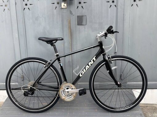 Giant Escape R3